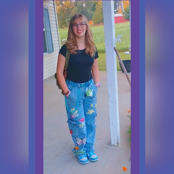 Meet your Posher, Elizabeth Posh II Ambassador - Picture 16 of 17